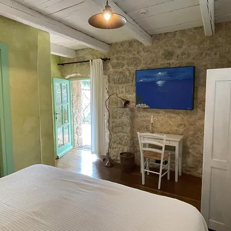 Village Balatura - Exclusive Veggie Tribalj